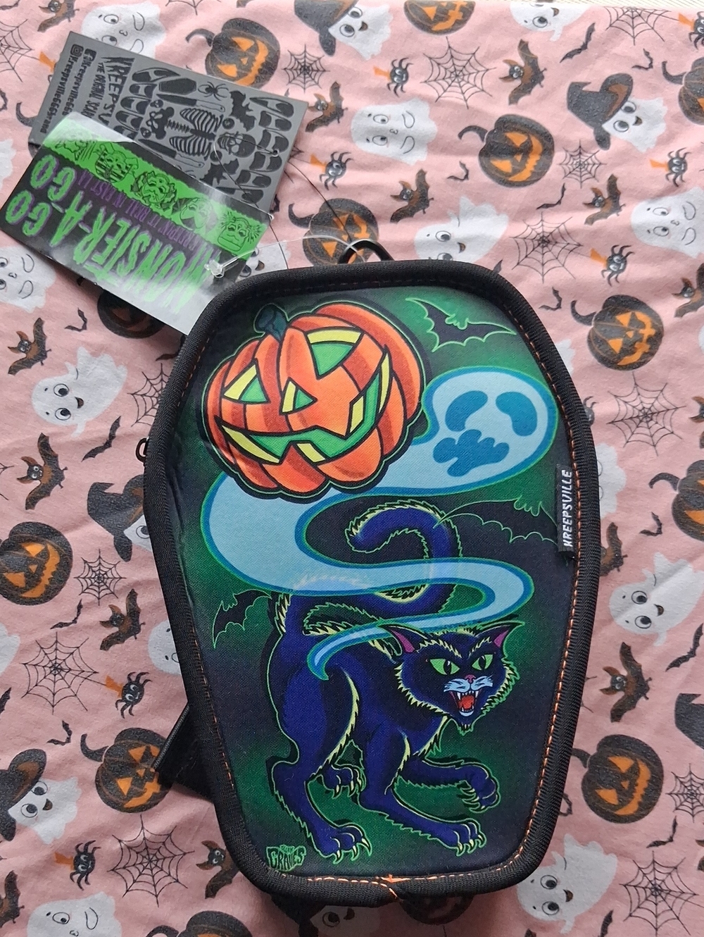 Spooky Halloween Cat Coffin Bag with Jack-O'-Lantern Kreepsville